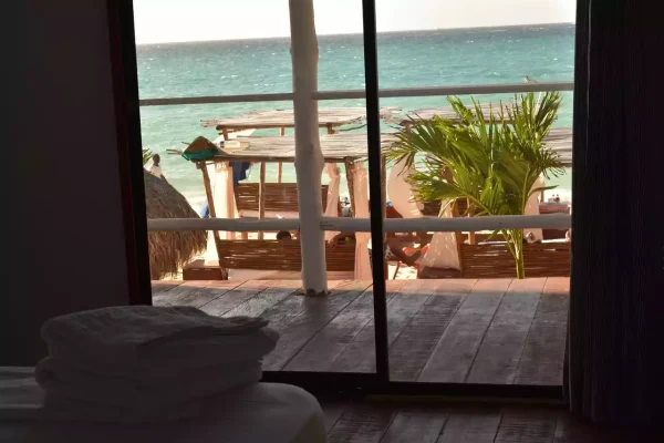 Nena-Beach-10.webp